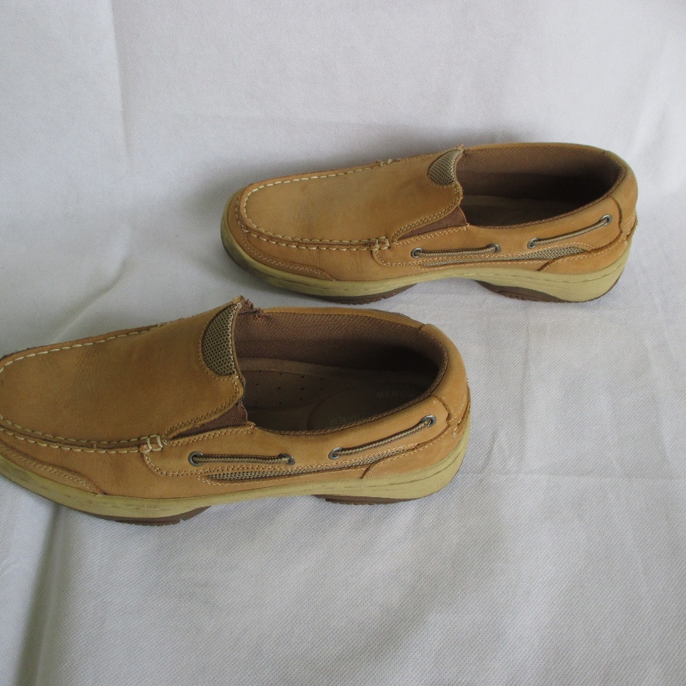 REEL LEGENDS men's boat shoes - sz 10 Medium - EUC!
